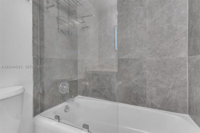 Comprar apartamento en Parkview Point 10H