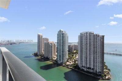 Comprar apartamento en Met 1 T-2806