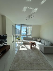 Comprar apartamento en Met 1 T-2806