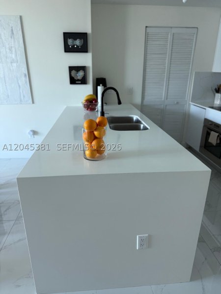 Comprar apartamento en Met 1 T-2806