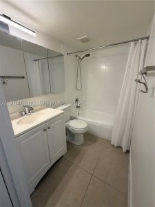 Aluguel de apartamento no Tigertail Bay 109