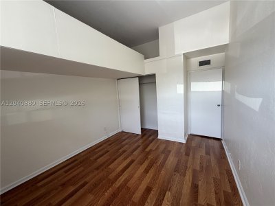 Aluguel de apartamento no Tigertail Bay 109