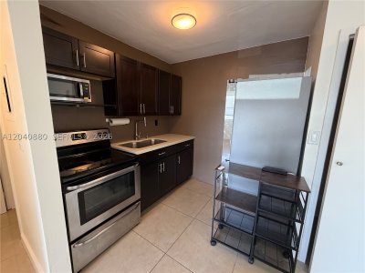 Aluguel de apartamento no Tigertail Bay 109