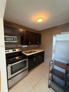 Aluguel de apartamento no Tigertail Bay 109