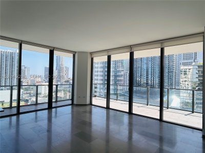 Aluguel de apartamento no Brickell City Centre Rise 1511