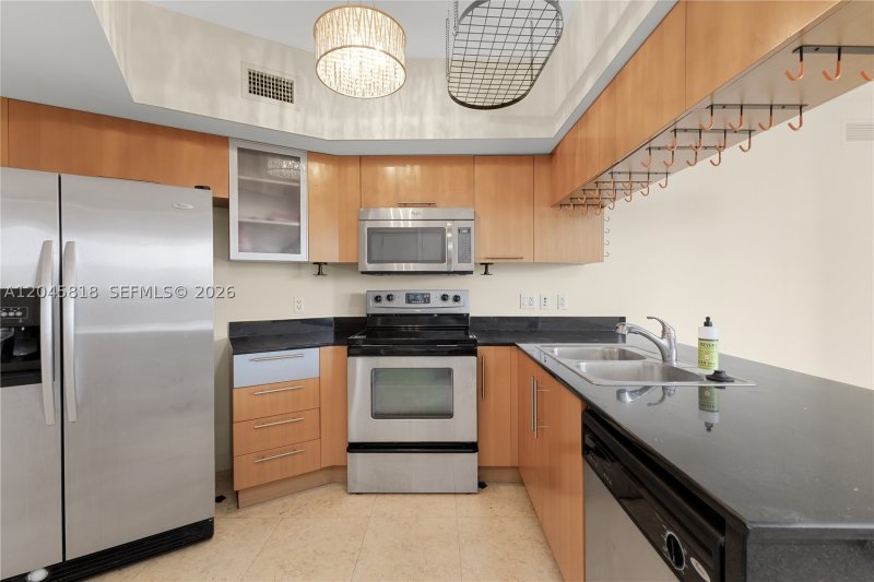 Condo for sale at Opera Tower 2414