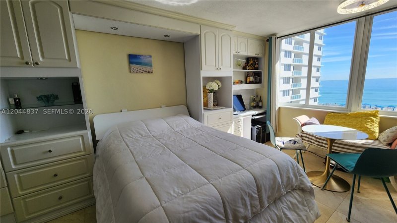 Condo for sale at Aventura Beach Club 345
