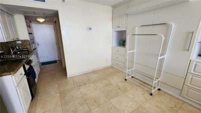 Comprar apartamento no Aventura Beach Club 345