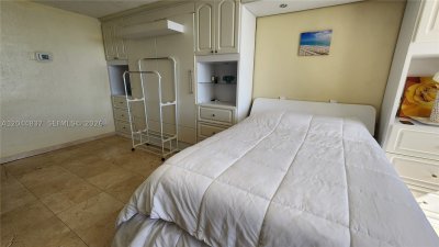 Comprar apartamento no Aventura Beach Club 345