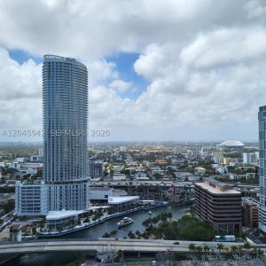 Alquiler de apartamento en Mint at Riverfront 3207