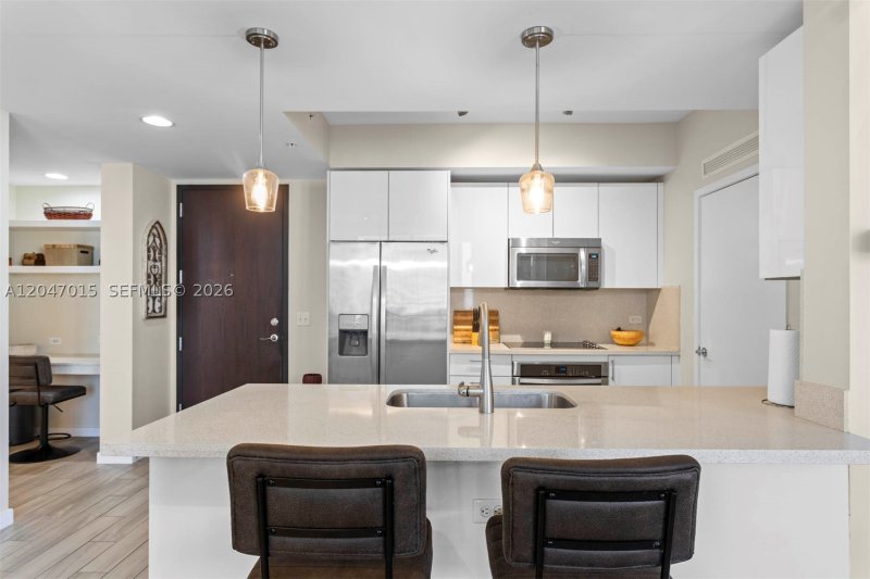 Comprar apartamento no Nine at Mary Brickell Village 2015