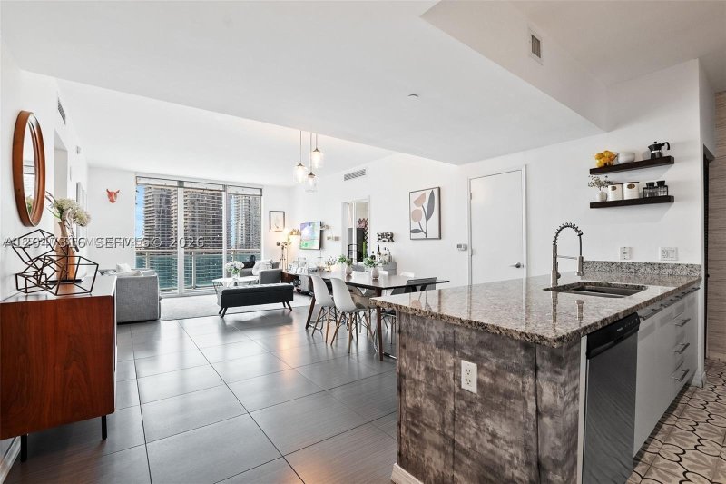 Apartment for rent at The Plaza Tower II 3207