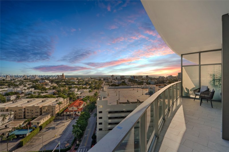 Apartment for rent at Five Park Miami Beach 1506