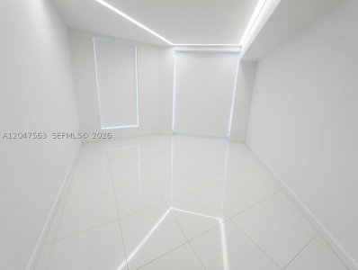 Comprar apartamento no Brickell House Condo 1110