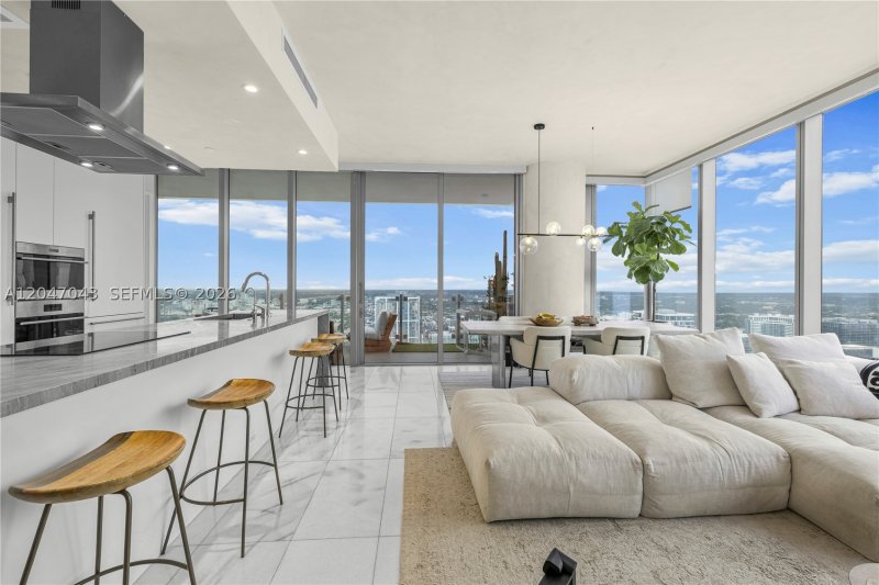 Comprar apartamento en Missoni Baia 5006