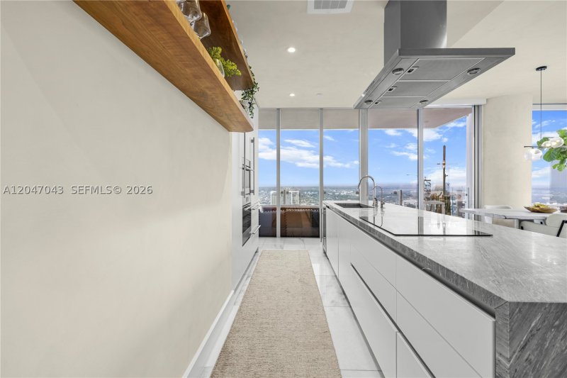 Comprar apartamento en Missoni Baia 5006