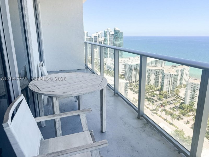 Condo for sale at Hyde Beach House T3505
