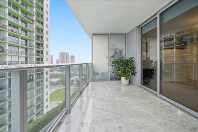 Comprar apartamento no Aria on The Bay 1806