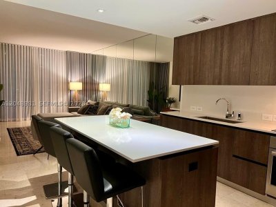 Brickell City Centre Rise Apt #808