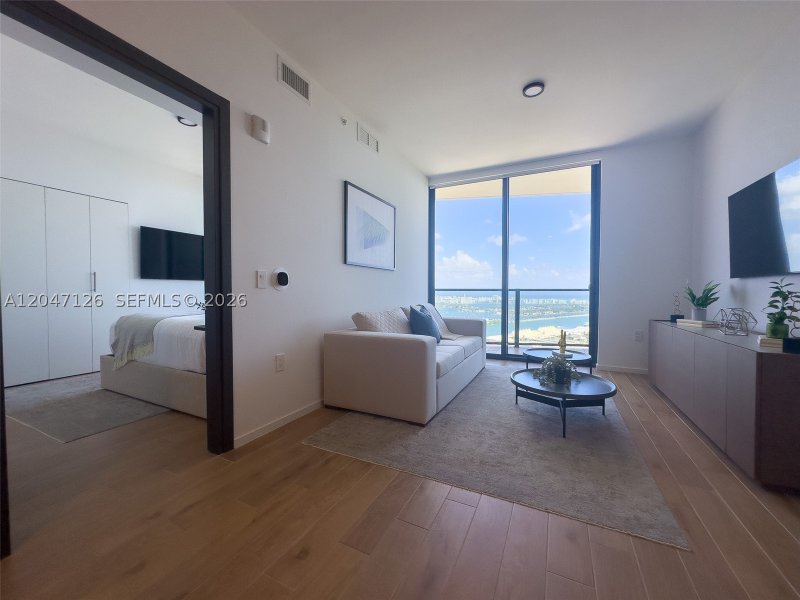 Property photo # 4