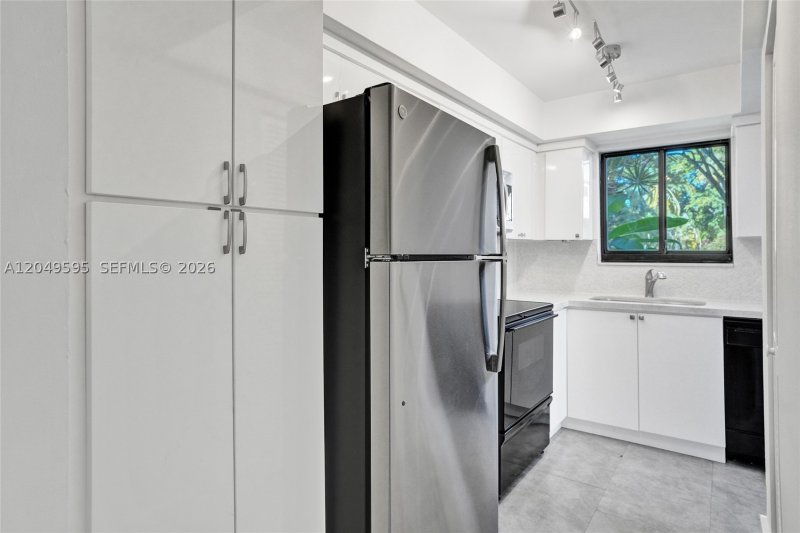 Condo for sale at Delvista Towers 26
