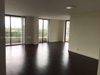 Parc Central Aventura Apt #1412