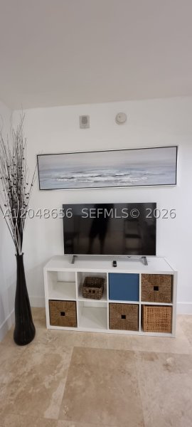 Apartment for rent at Brickell House Condo 1701