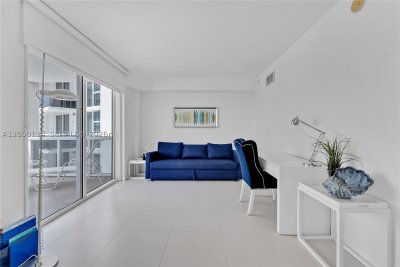 Aluguel de apartamento no Harbour House 417