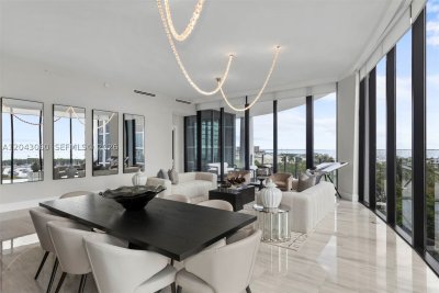 Alquiler de apartamento en Two Park Grove 8A