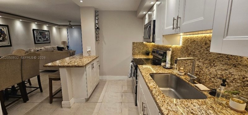 Apartment for rent at Del Prado South Tower 602