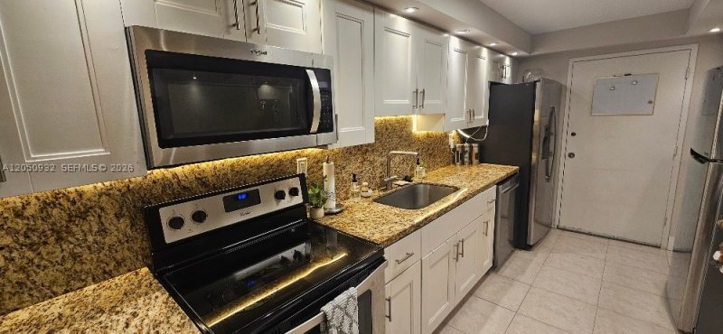 Apartment for rent at Del Prado South Tower 602