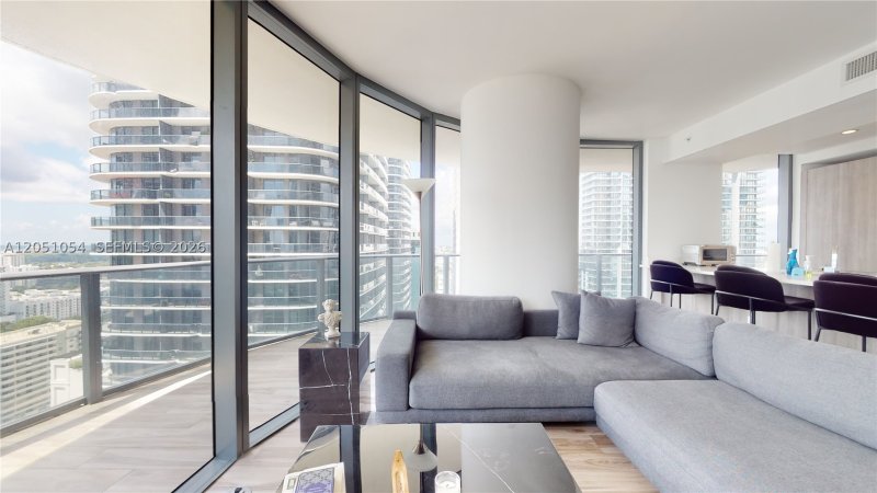Apartment for rent at SLS Lux Brickell 2601