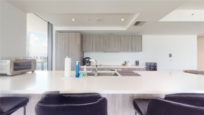 Aluguel de apartamento no SLS Lux Brickell 2601