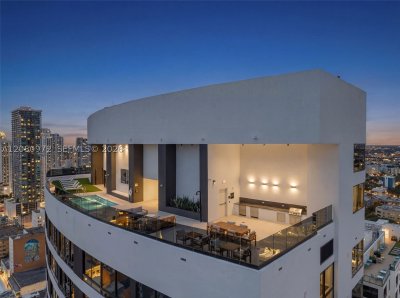 Comprar apartamento no District 225 308