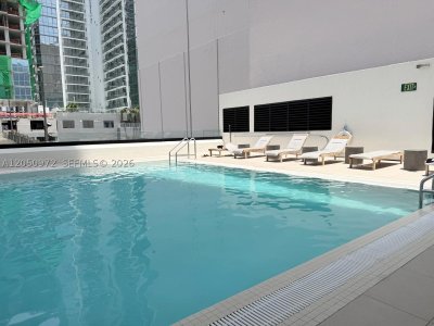 Comprar apartamento no District 225 308