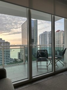 Alquiler de apartamento en The Plaza Tower II 1706