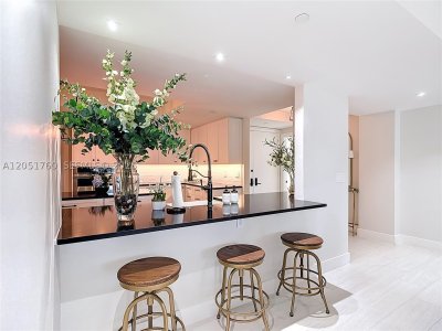 Comprar apartamento en Grand Bay Residences 418