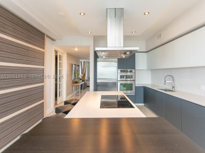 Alquiler de apartamento en Brickell House Condo 3804