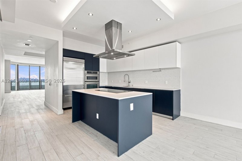 Apartment for rent at Brickell House Condo 3804