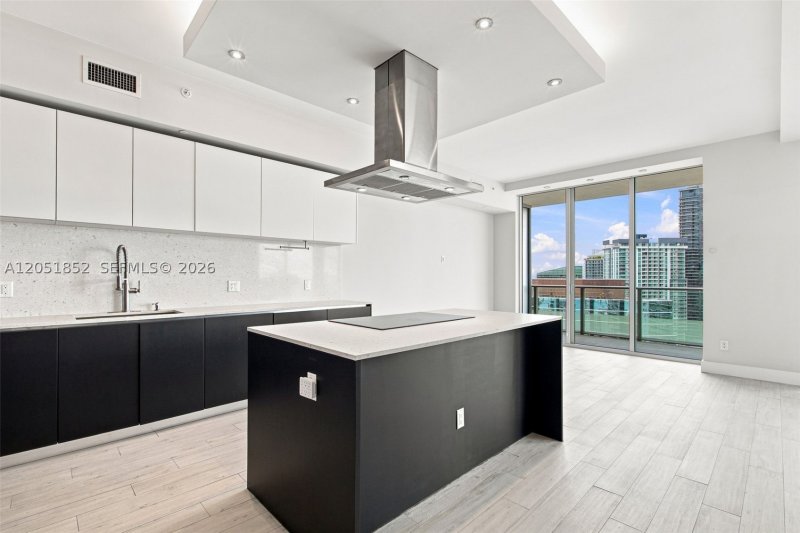 Apartment for rent at Brickell House Condo 3804