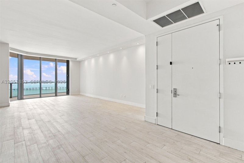 Apartment for rent at Brickell House Condo 3804