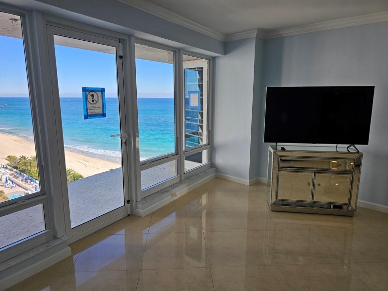 Condo for sale at The Galleon 1111