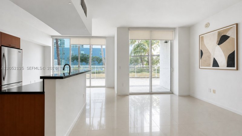 Apartment for rent at Vizcayne South Tower 802
