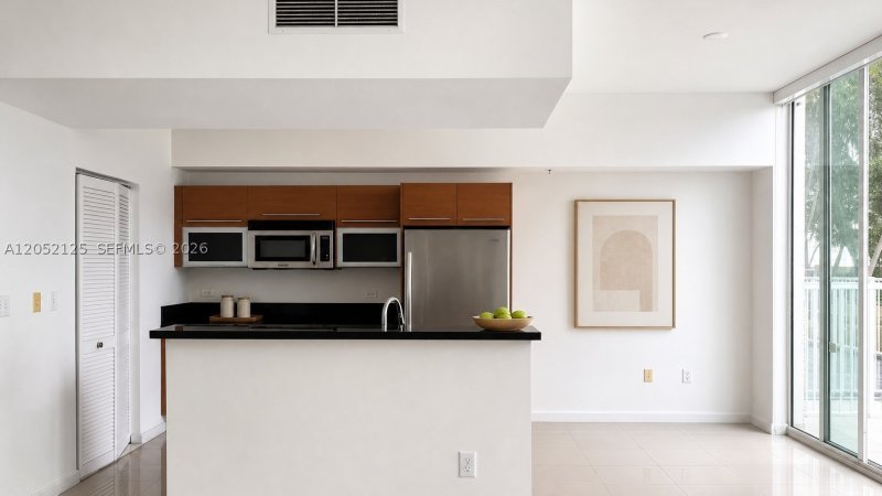 Apartment for rent at Vizcayne South Tower 802