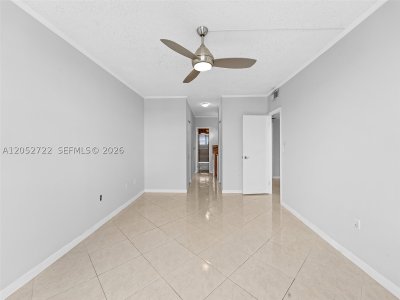Aluguel de apartamento no Arlen House 1421