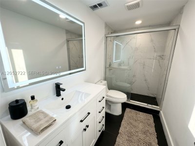 Aluguel de apartamento no Arlen House 1421