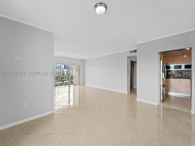Aluguel de apartamento no Arlen House 1421