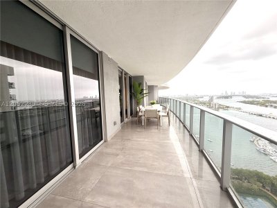 Aluguel de apartamento no Aria on The Bay 3210