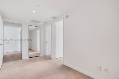 Comprar apartamento en One Paraiso 1203