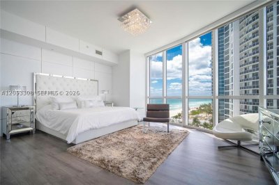 Comprar apartamento no Trump Palace 1101